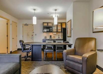 Sonesta Simply Suites Charlotte University - 29