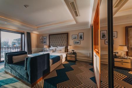 Boutique La Roche - 40