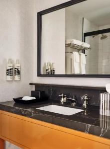 Hampton Inn Manhattan-Times Square North - 20