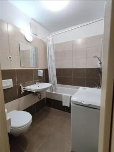 Corvin Center Suites - 91