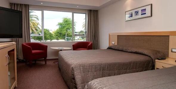 Copthorne - 27