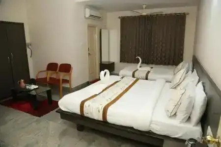 Soundarya - 12