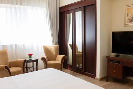 Grand Millennium Dubai - 79