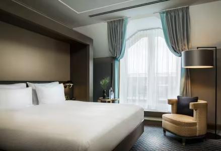 Hilton Vienna Plaza - 53