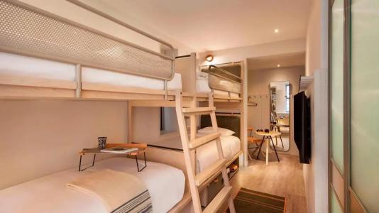 MOXY NYC Times Square - 37