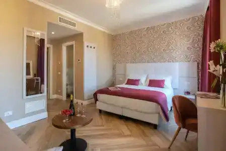 The Boutique - 8
