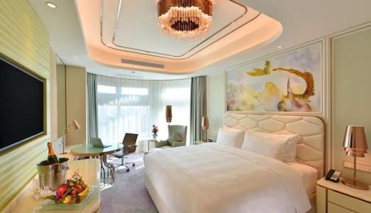 Radisson Collection, Xing Guo Shanghai - 47
