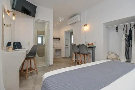 Venetian Suites - 113