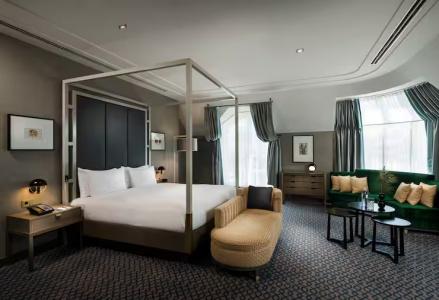 Hilton Vienna Plaza - 79