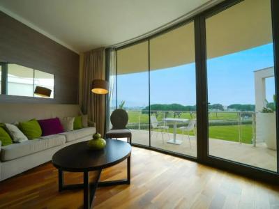 Pisa Tower Plaza - 65