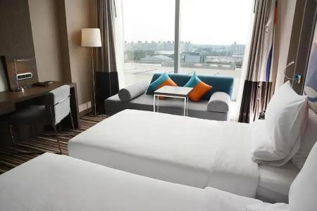 Novotel Bangkok Impact - 4