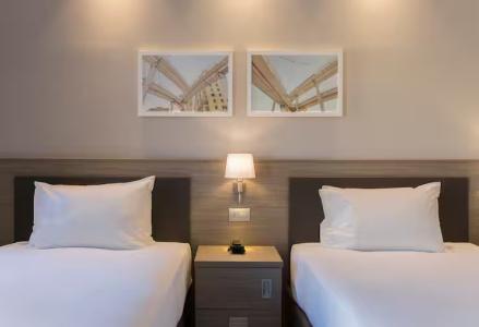 Hampton By Hilton Rome East - 32