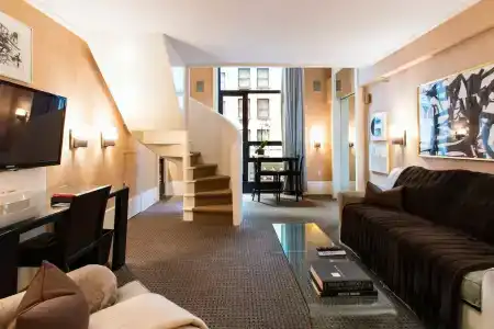 City Club - 42