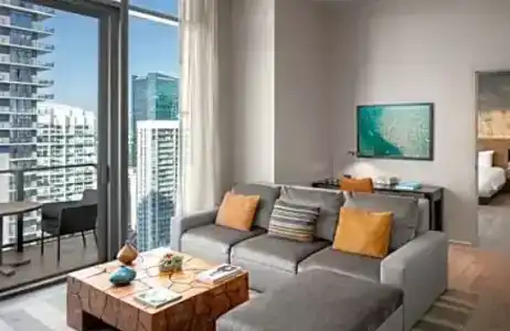 East Miami - 74