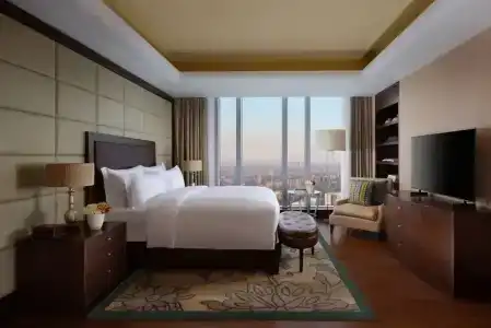 Ritz-Carlton - 65