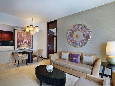 Dusit Thani Dubai - 10
