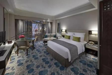 Mandarin Oriental, - 59