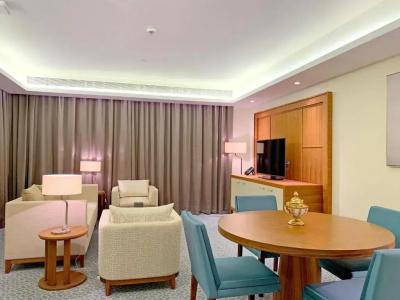 Grand Swiss-BelWaterfront Seef - 60