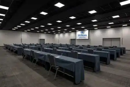 Hilton Geneva and Conference Centre - 22