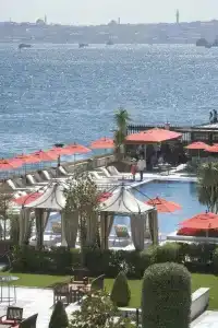 Four Seasons Istanbul at the Bosphorus - 20