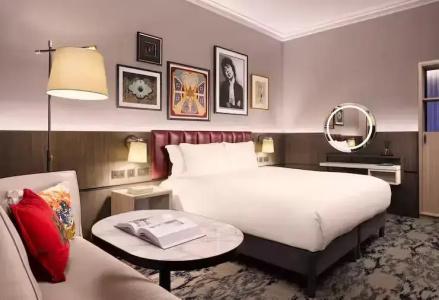 The Trafalgar St. James, London Curio collection by Hilton - 32