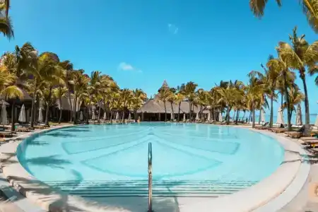 Paradis Beachcomber Golf Resort & Spa - 18