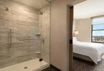 Embassy Suites By Hilton Minneapolis Downtown - 34