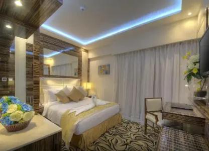 Orchid Vue - 13