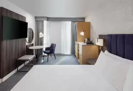 DoubleTree by Hilton Manchester Piccadilly - 30