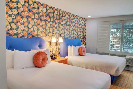 The Adler a Hollywood Hills - 58