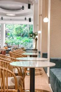 Furama Riverfront (Sg Clean) - 28