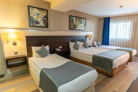Izmir Comfort Boutique - 13