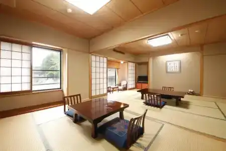 Wakamatsu Honten - 49