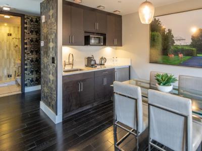The Marmara Park Avenue - 63
