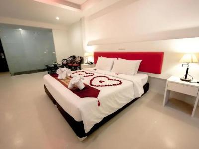 Armoni Patong Beach - 46