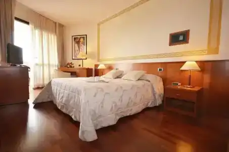 Savoy Beach & Thermal Spa - 42