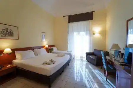Adria - 5