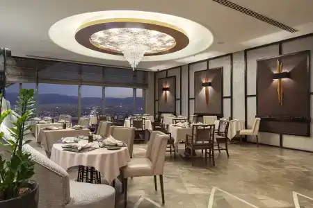 Hilton Bursa Convention Center & Spa - 11