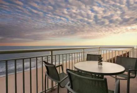 Hilton Suites Oceanfront - 75