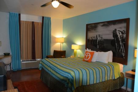 Super 8 by Wyndham Austin/Airport South - 56