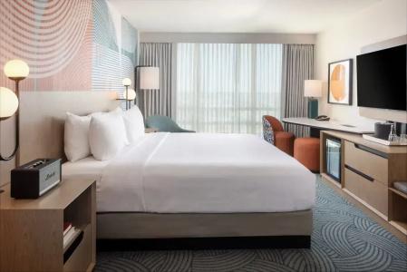 Crowne Plaza Orlando-Universal, An Ihg - 21