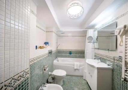 Phoenicia Comfort - 31