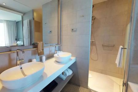 The Level at Melia Barcelona Sky - 55