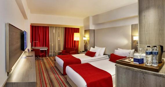 Ramada Plaza By Wyndham Izmir - 35