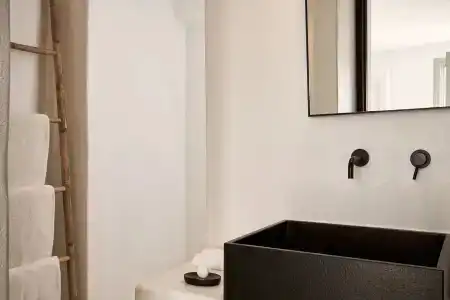 Charisma Suites - 25