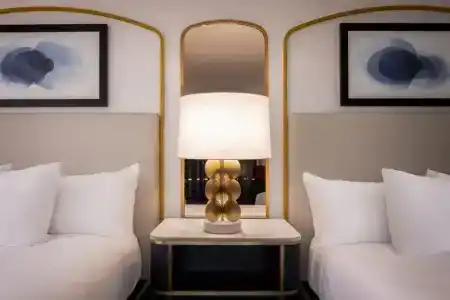Paris Las Vegas & Casino - 37