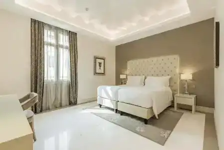 Aleph Rome, Curio Collection By Hilton - 68