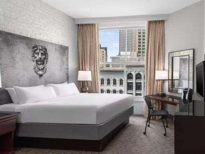 Astor Crowne Plaza New Orleans French Quarter, Corner of Bourbon and Canal - 51