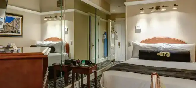 Gaslamp Plaza Suites - 21