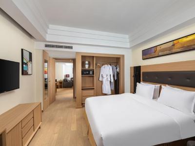 Holiday Inn Shanghai Hongqiao Central, An Ihg - 47